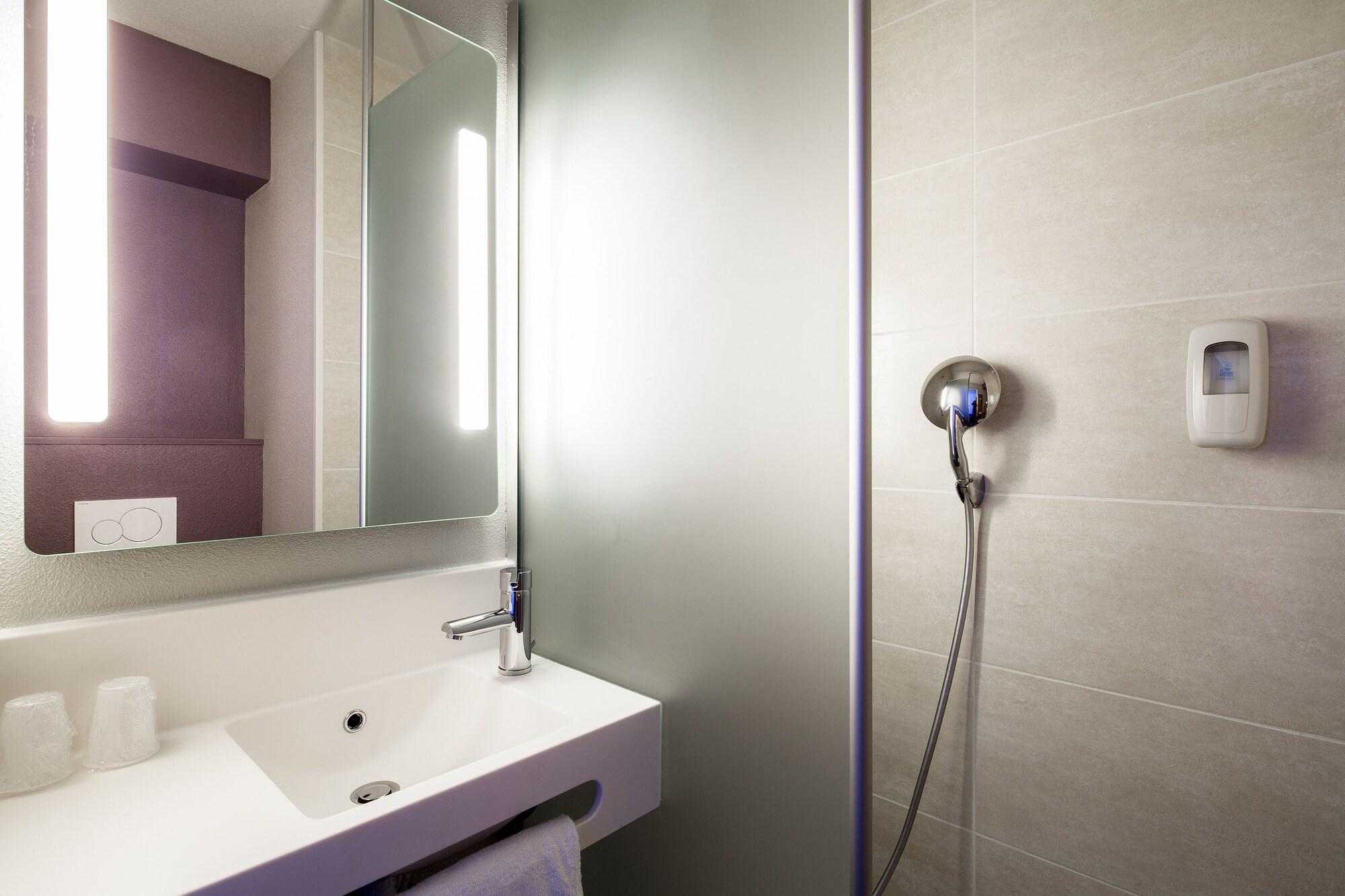 B&B Hotel Nantes Atlantis Le Zenith Saint-Herblain Luaran gambar